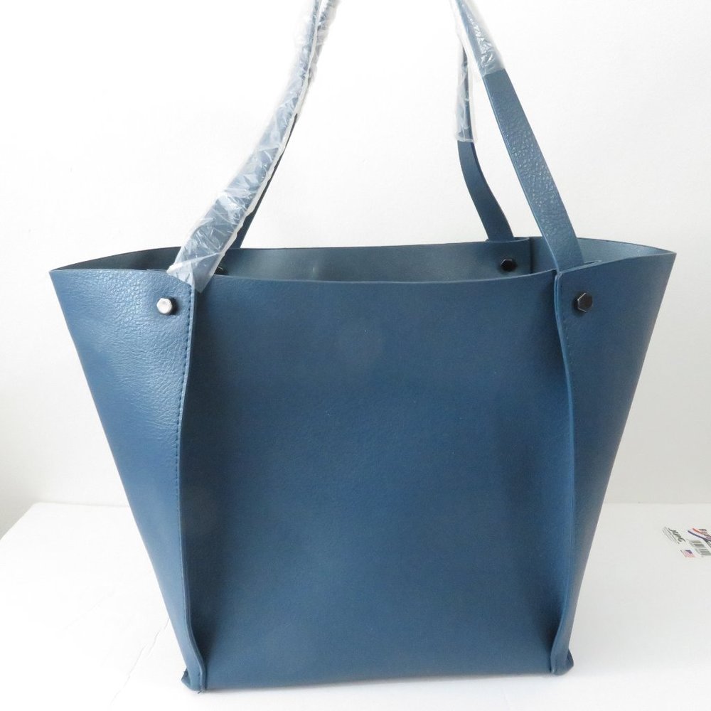 Neiman Marcus Large Bucket Purse - Picture 5 of 6